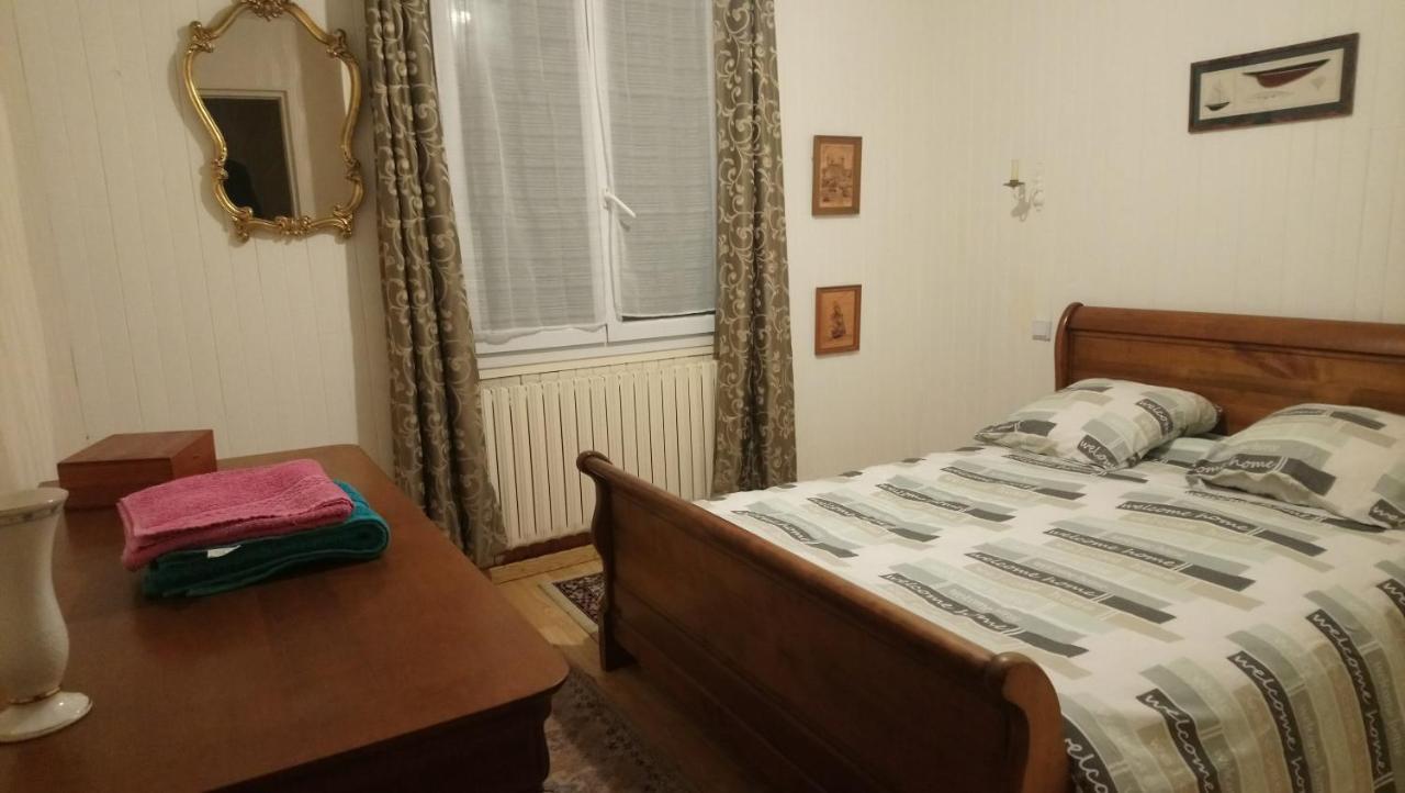 Chambre Au Calme Et Simple, Cuisine A Dispo Сен-Поль-де-Леон Экстерьер фото
