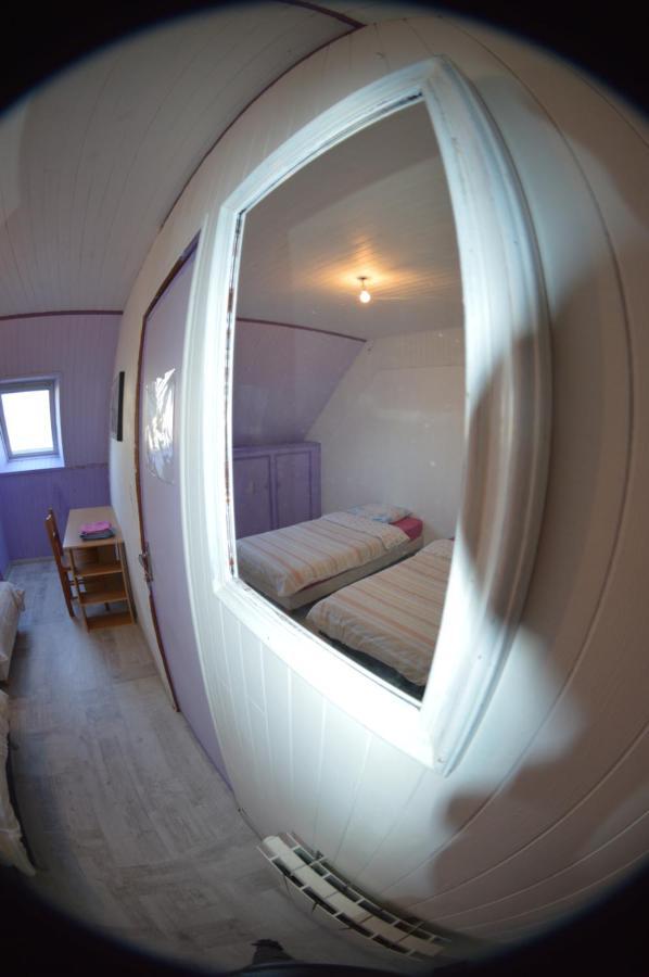 Chambre Au Calme Et Simple, Cuisine A Dispo Сен-Поль-де-Леон Экстерьер фото